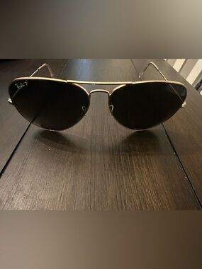 Ray-Ban Gold Frame Aviator Sunglasses with Black Lenses
